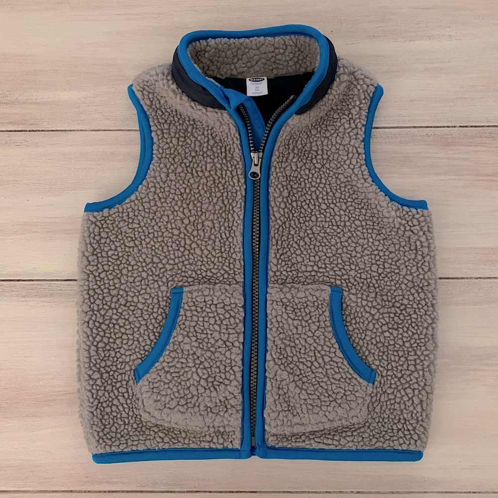 LIKE NEW! Old Navy Sherpa Performance Zip Vest Toddler Grey Navy Bright Blue 3T